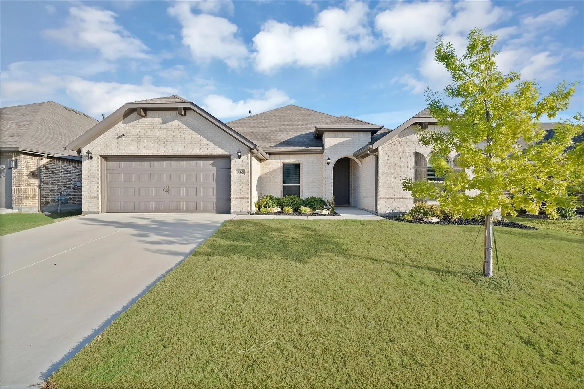 Photo of Listing #21410769