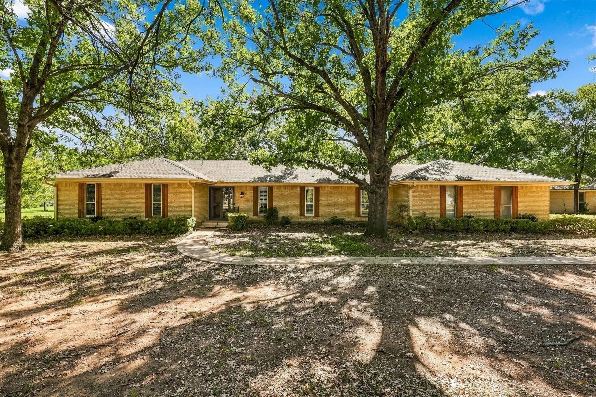 Photo of Listing #21410775
