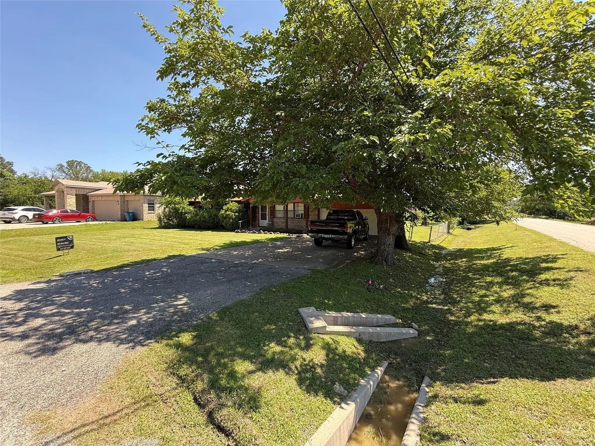 Photo of Listing #21410953