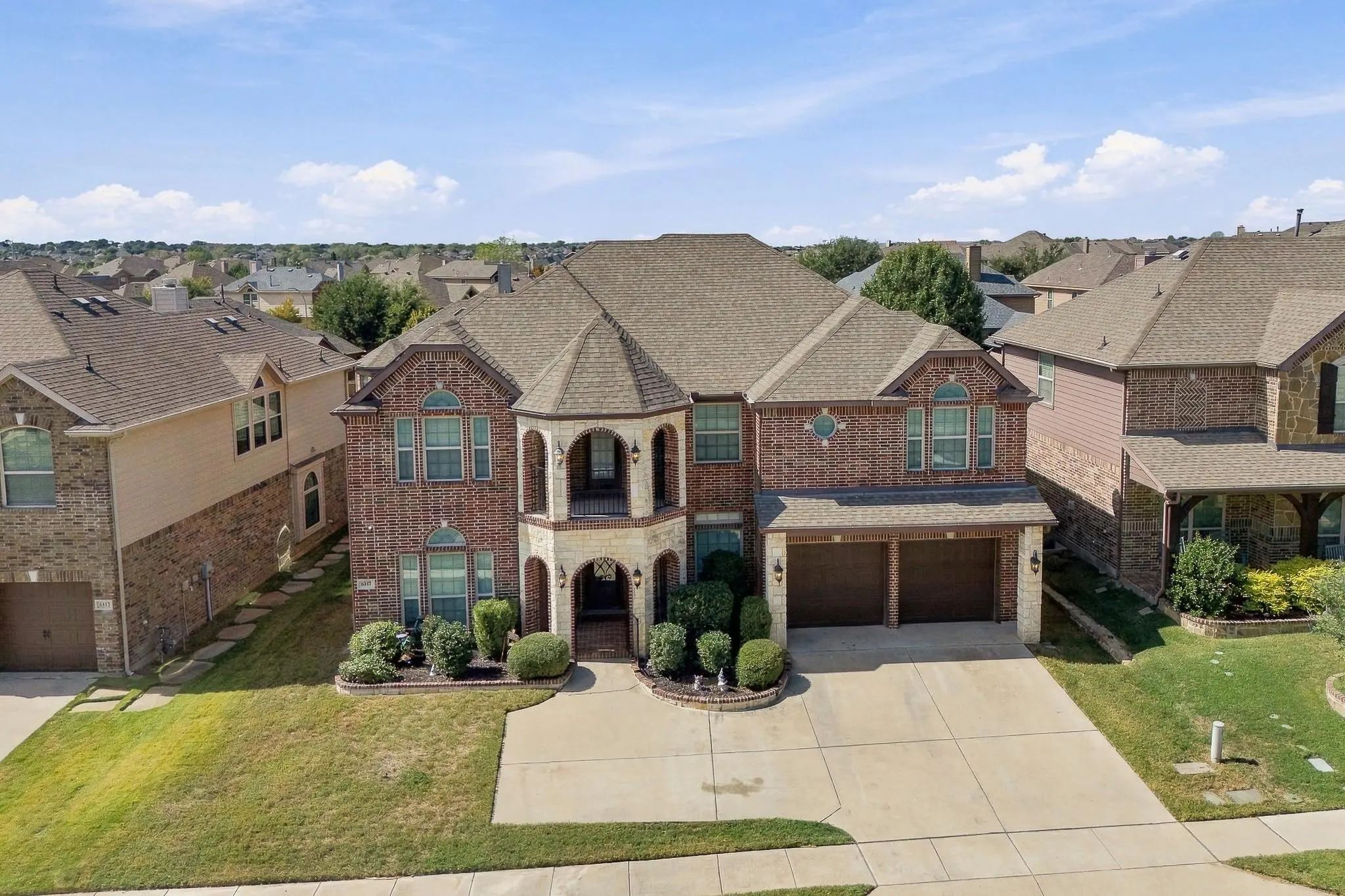 Photo of Listing #21411505