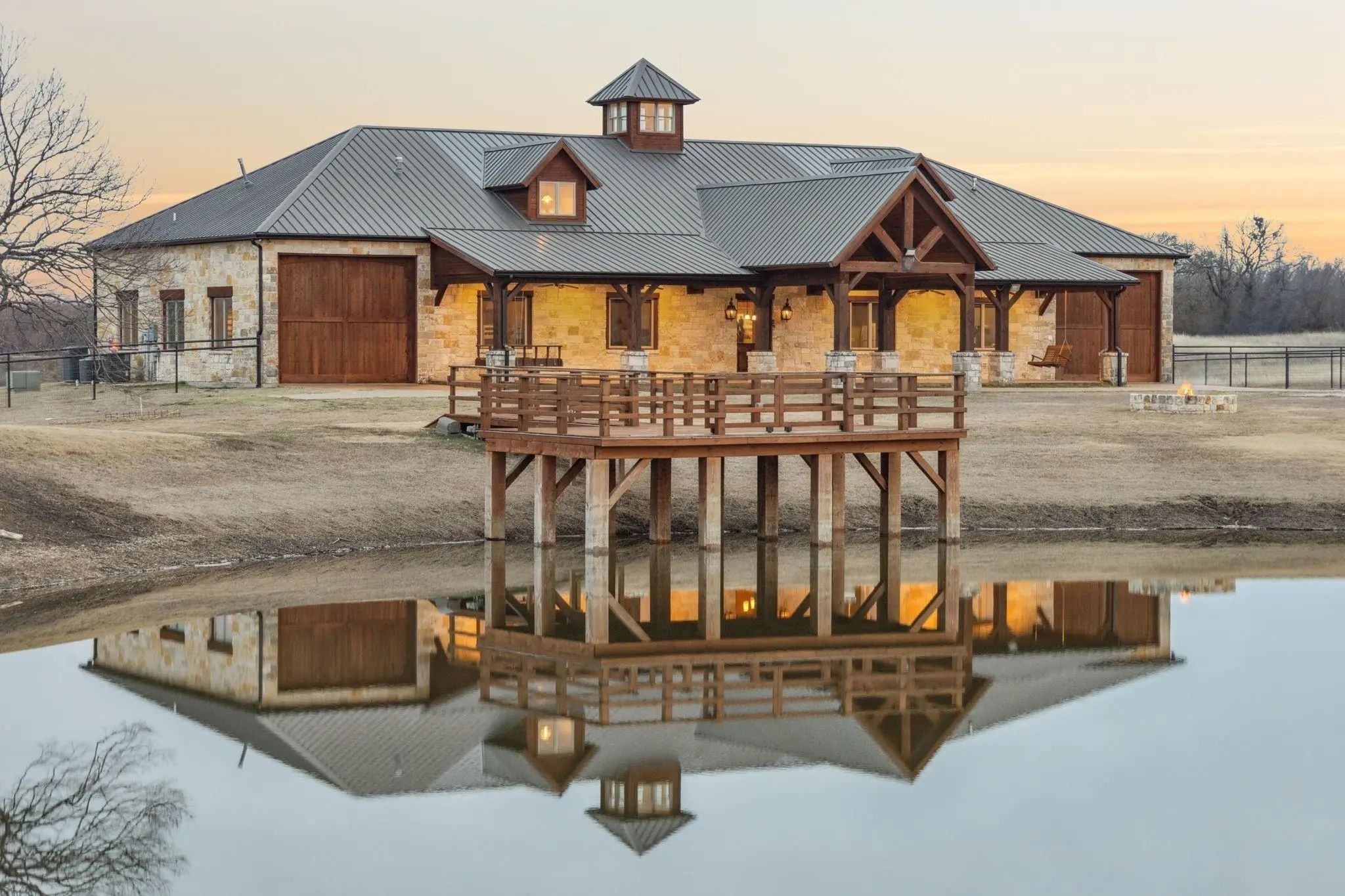 Photo of Listing #21411577