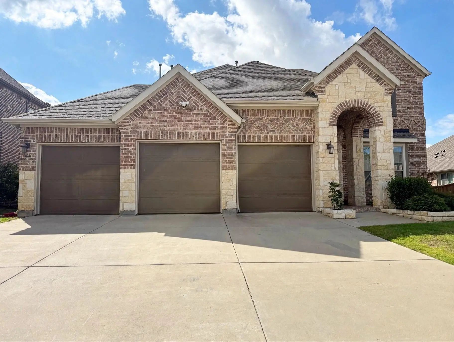 Photo of Listing #21411760