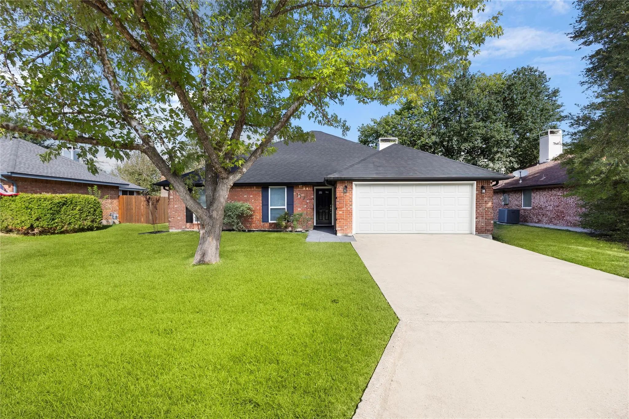 Photo of Listing #21412059