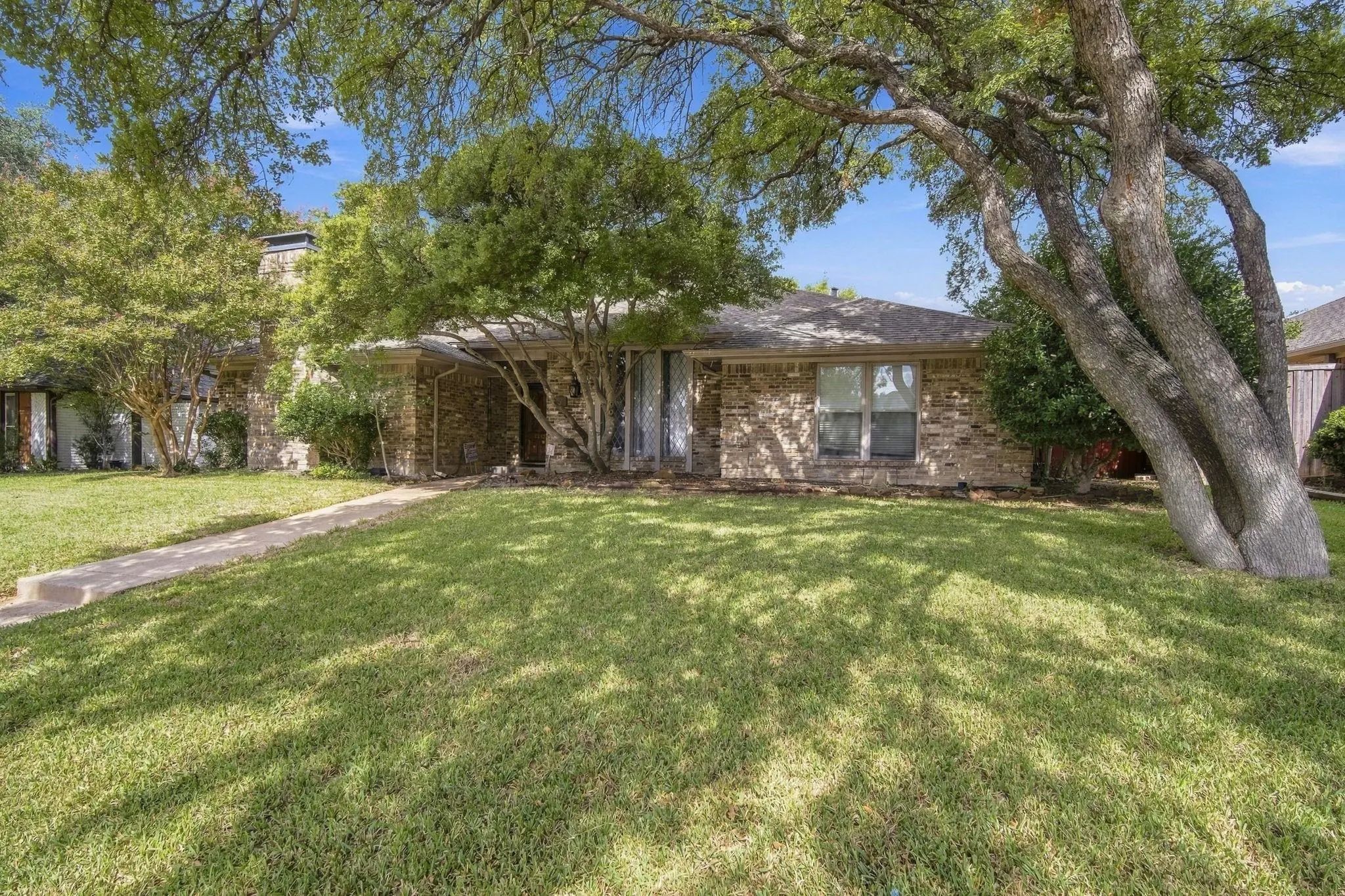 Photo of Listing #21412258