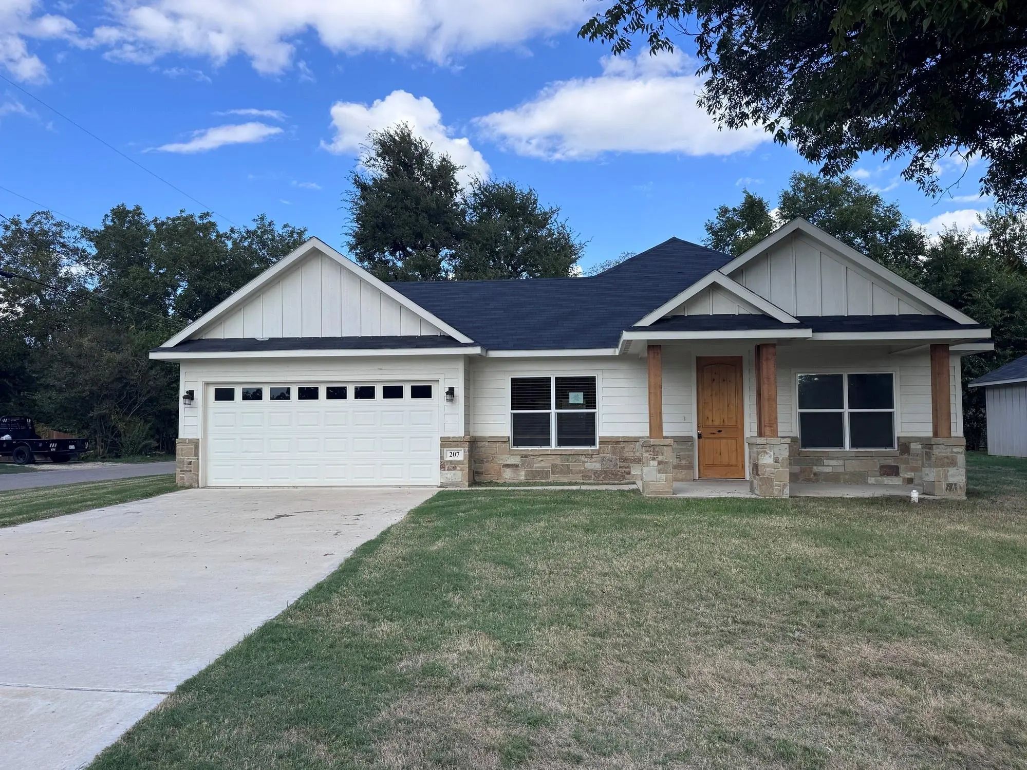 Photo of Listing #21412335