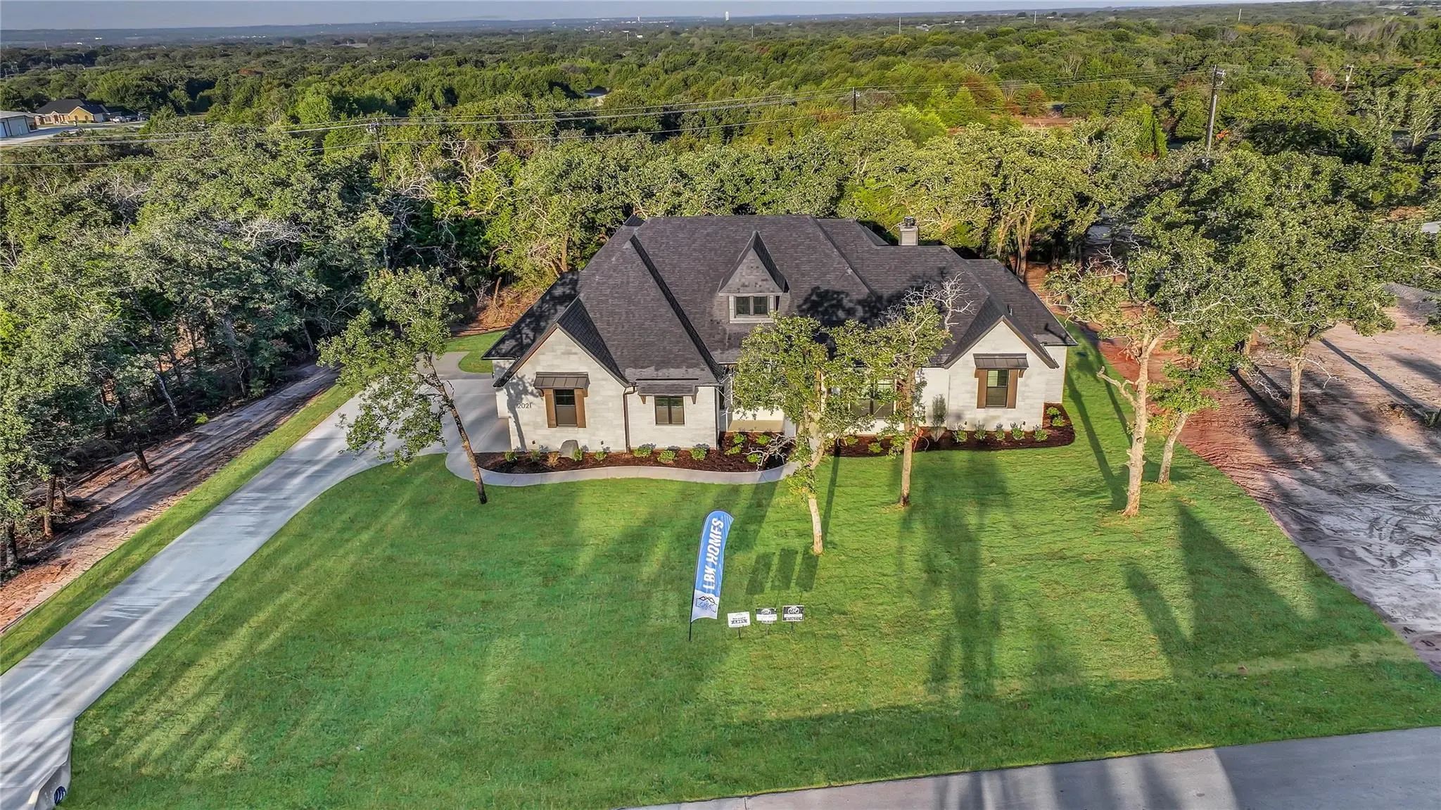 Photo of Listing #21413254
