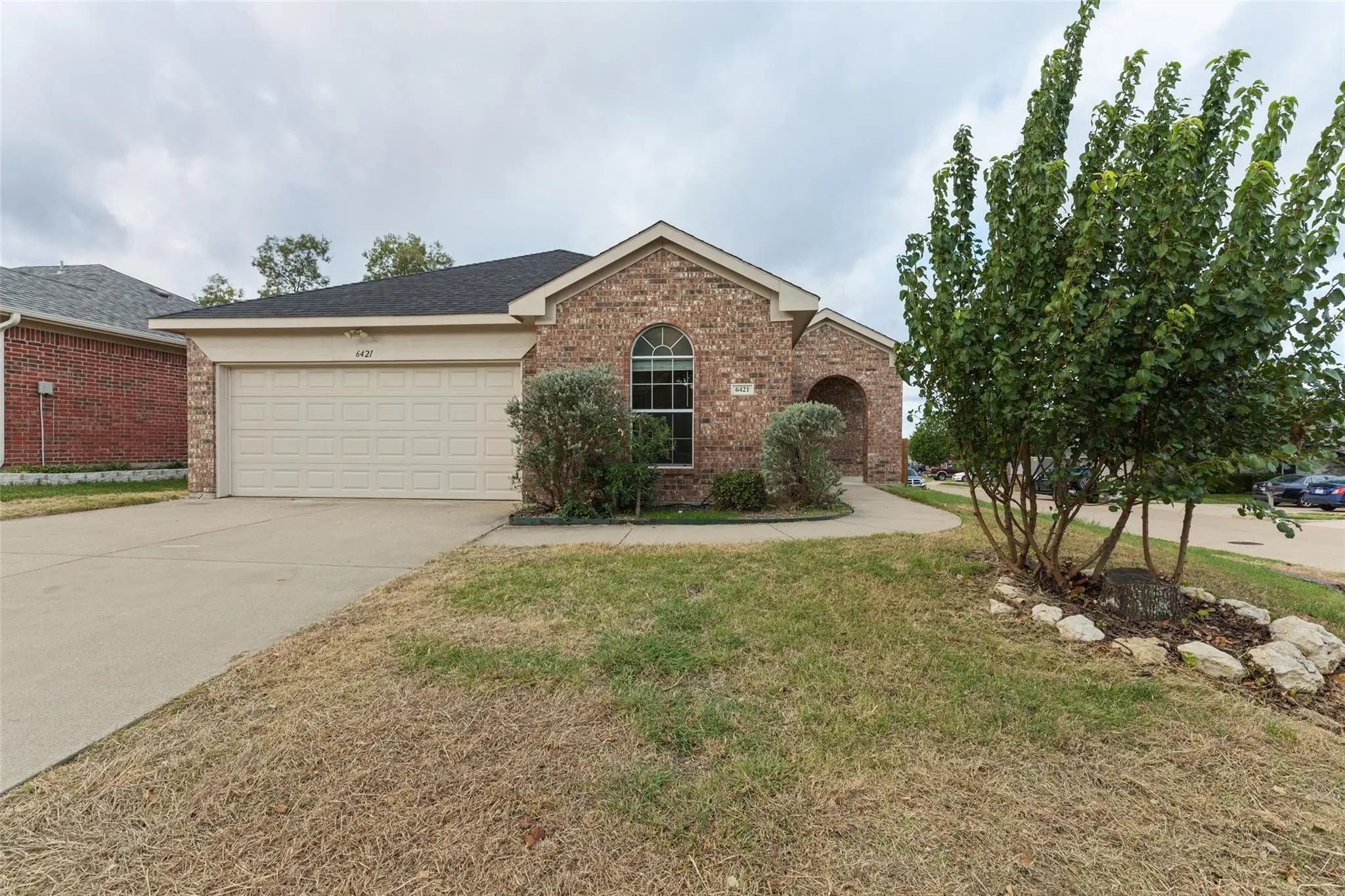 Photo of Listing #21413504