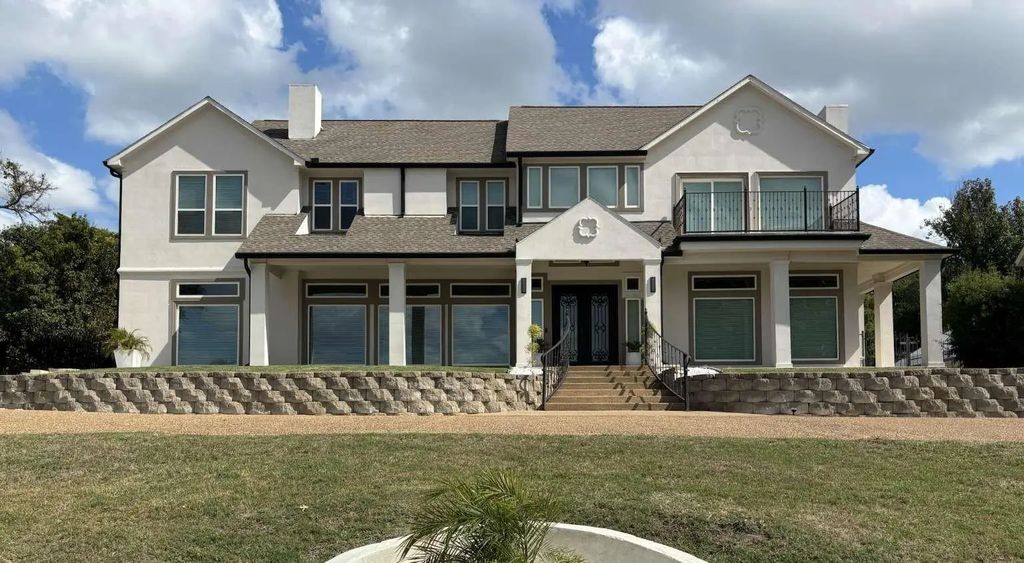 2309 Lafayette Drive, Heath