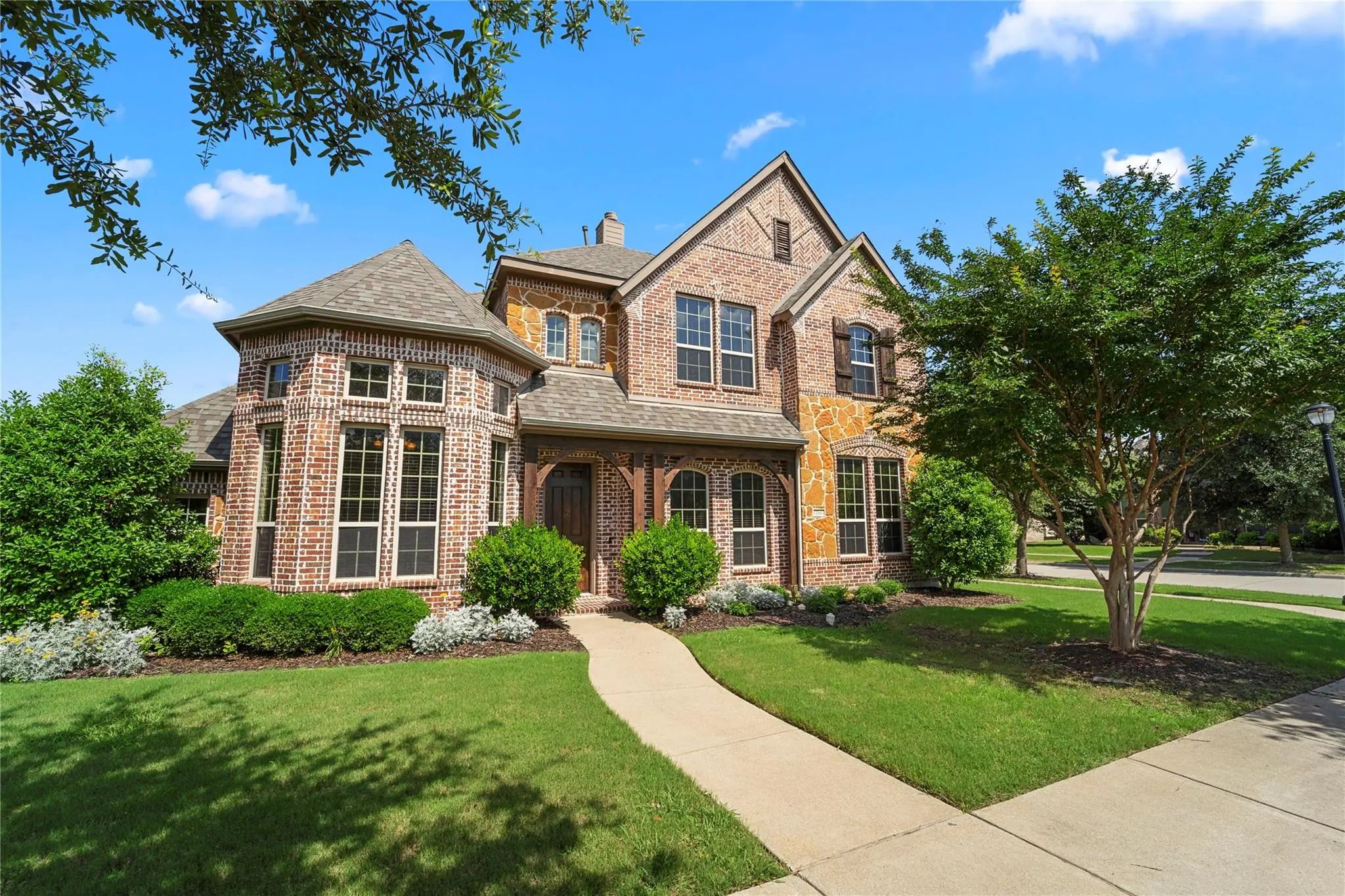 Photo of Listing #21414826