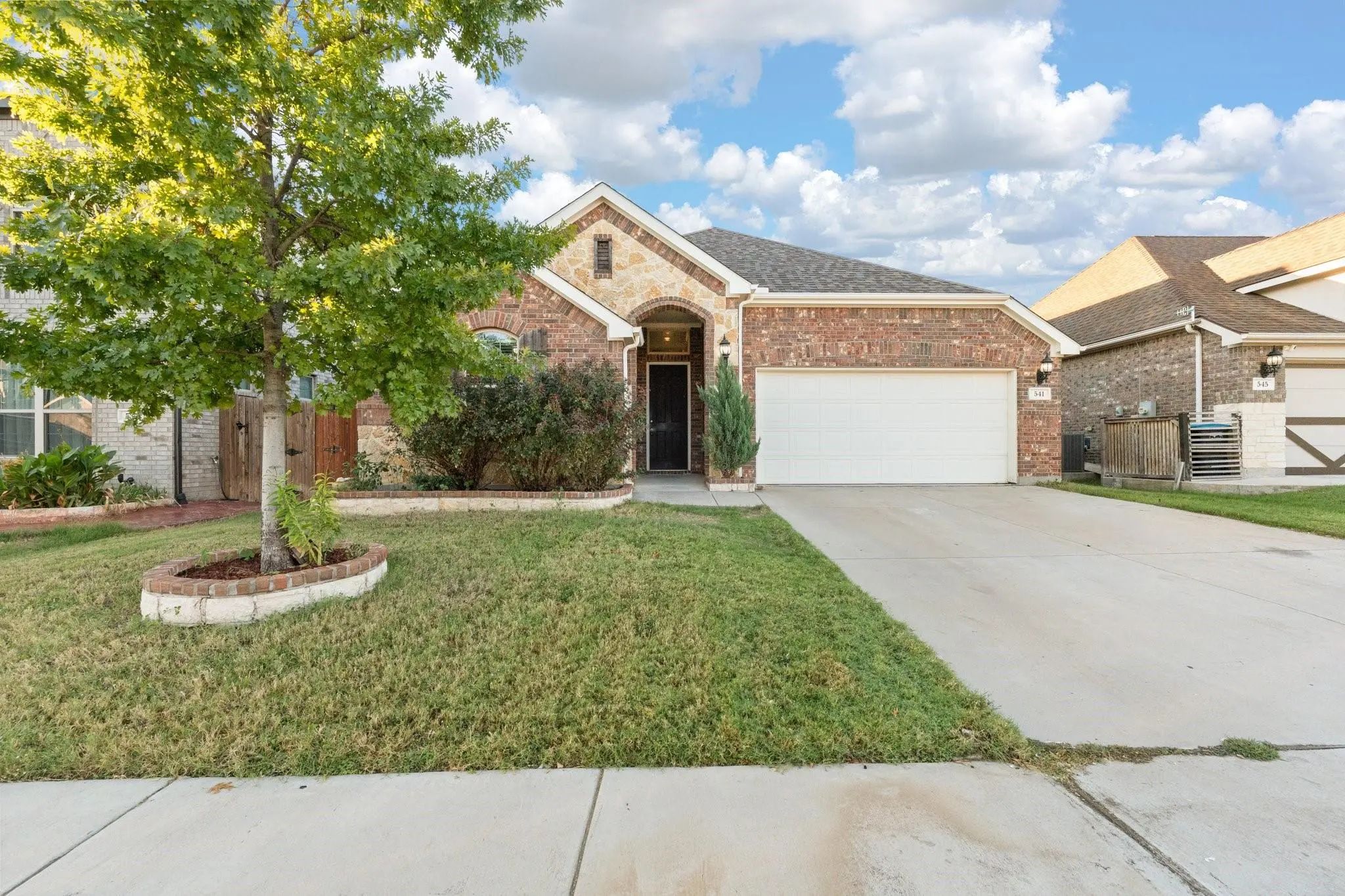 Photo of Listing #21415139