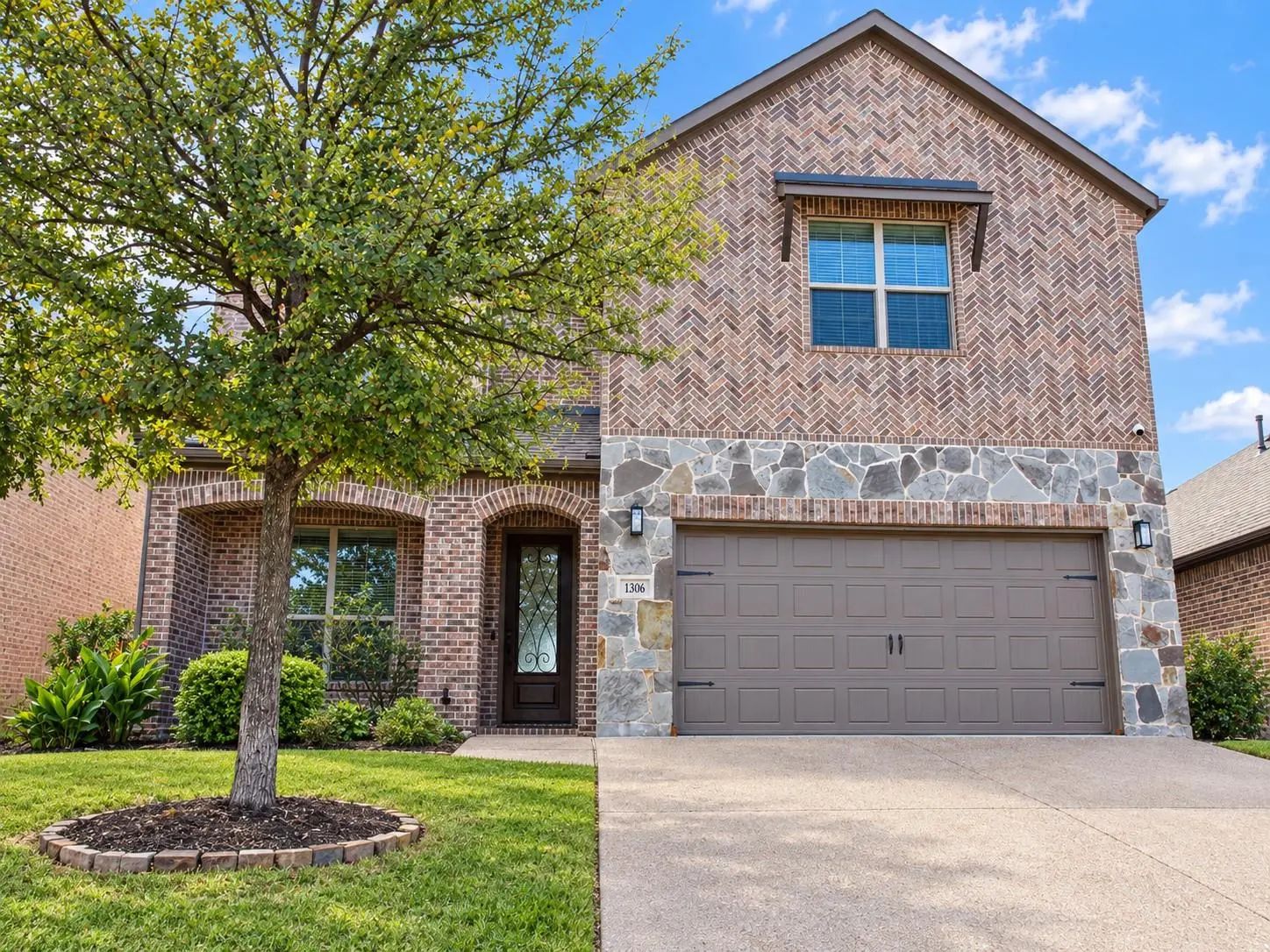 Photo of Listing #21415795