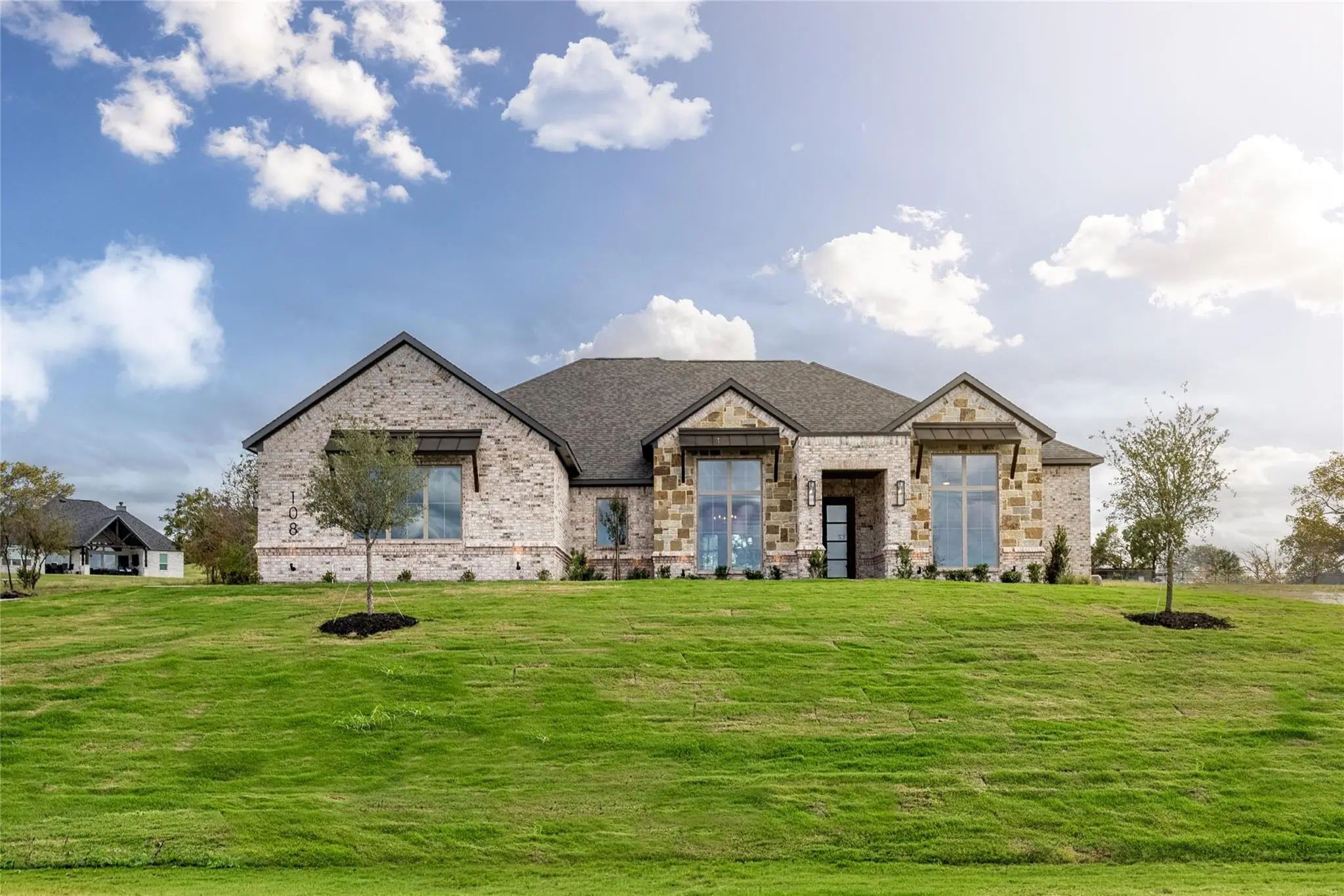 Photo of Listing #21415919