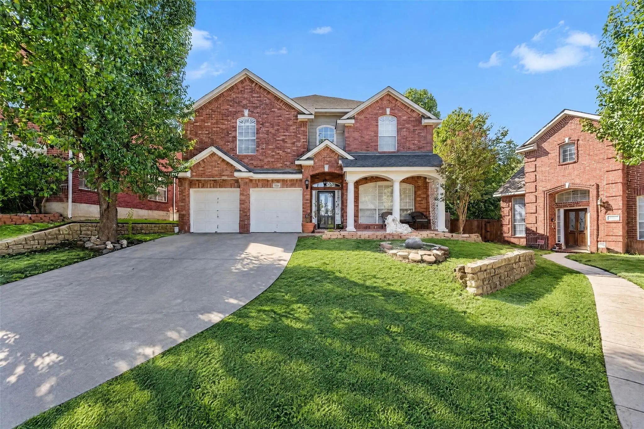 Photo of Listing #21416394
