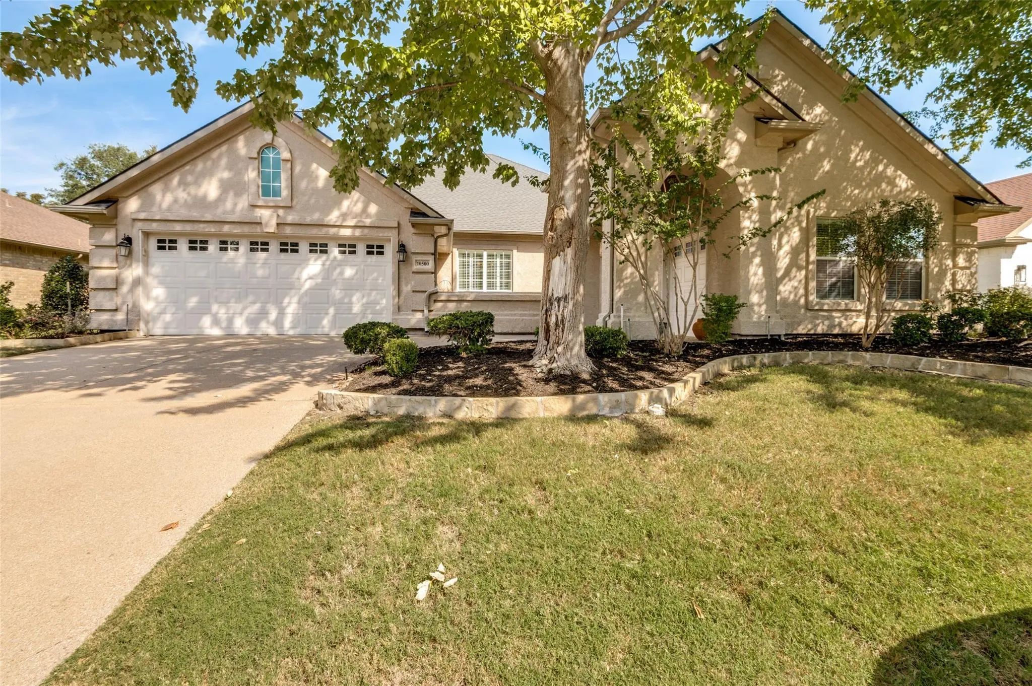 Photo of Listing #21416495
