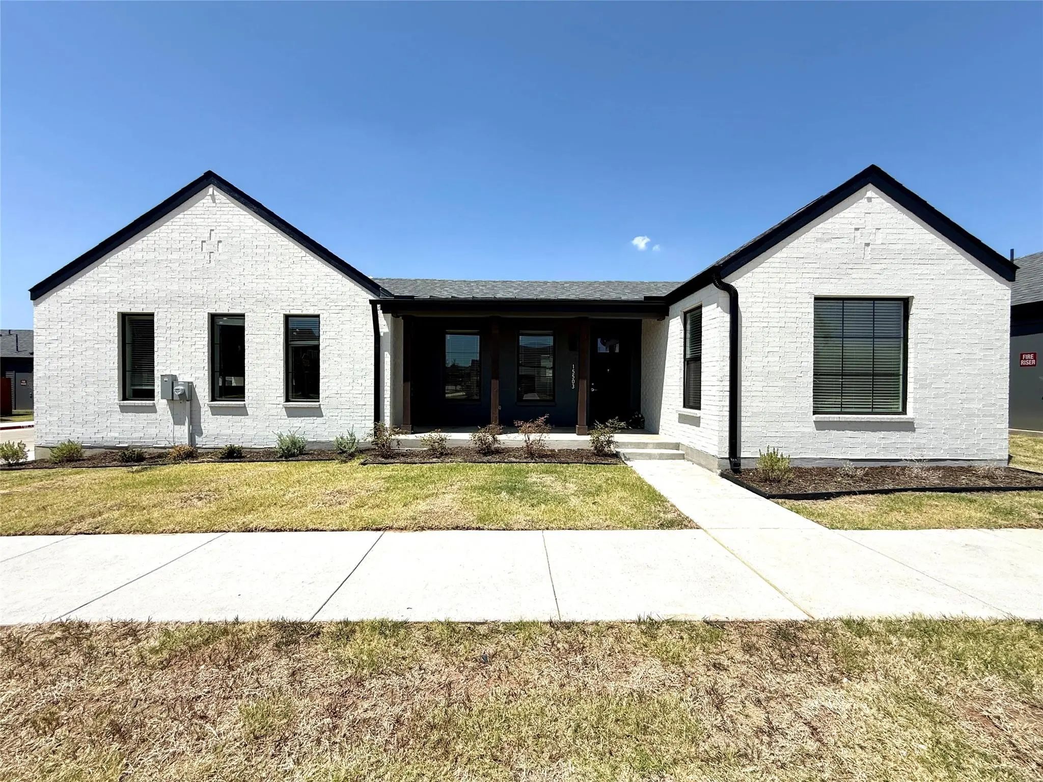 Photo of Listing #21416597