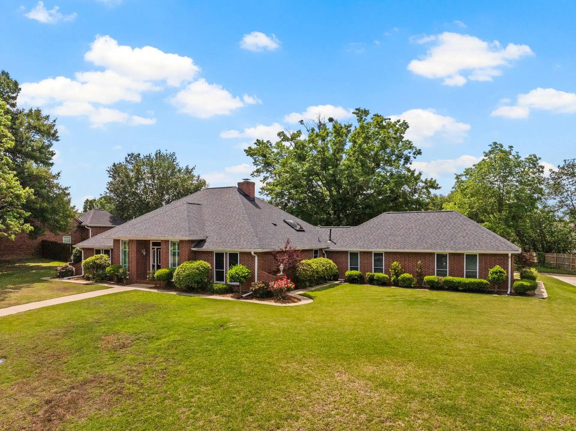 Photo of Listing #21417749
