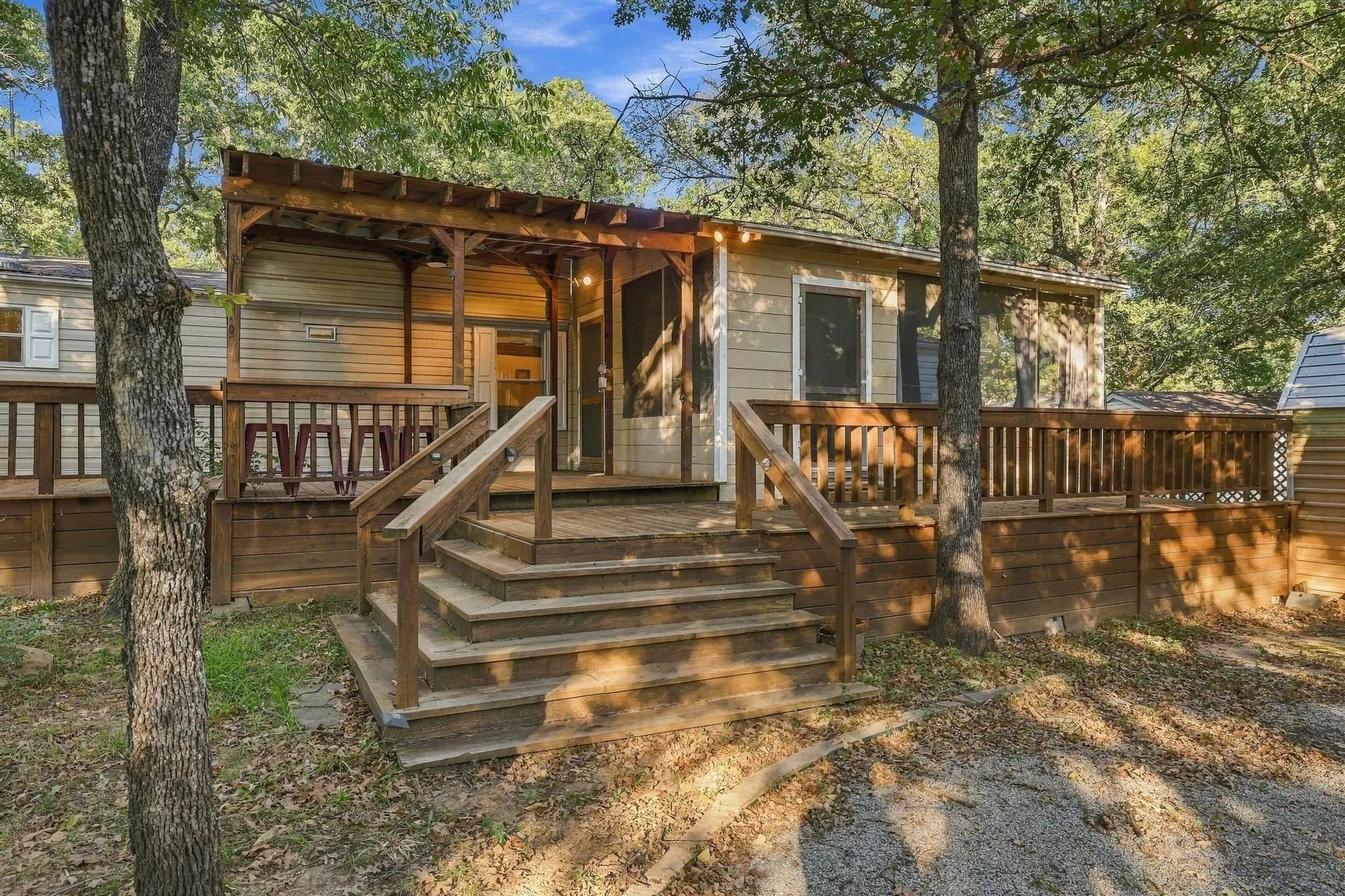 Photo of Listing #21417842