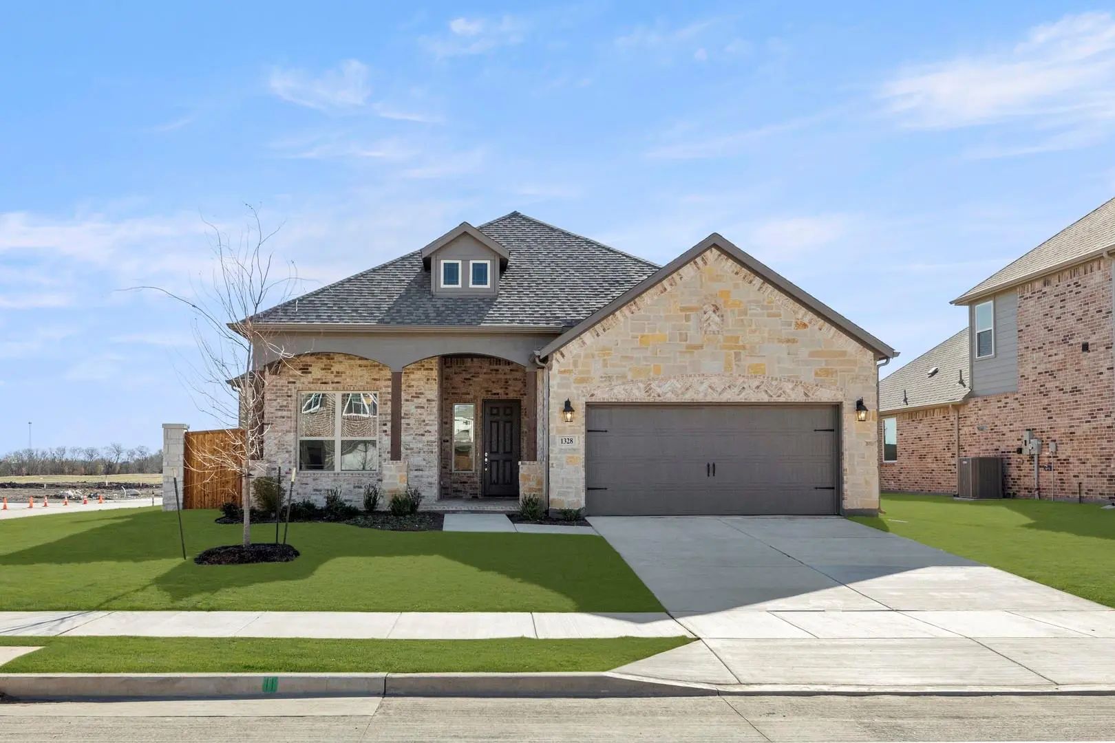 Photo of Listing #21418068