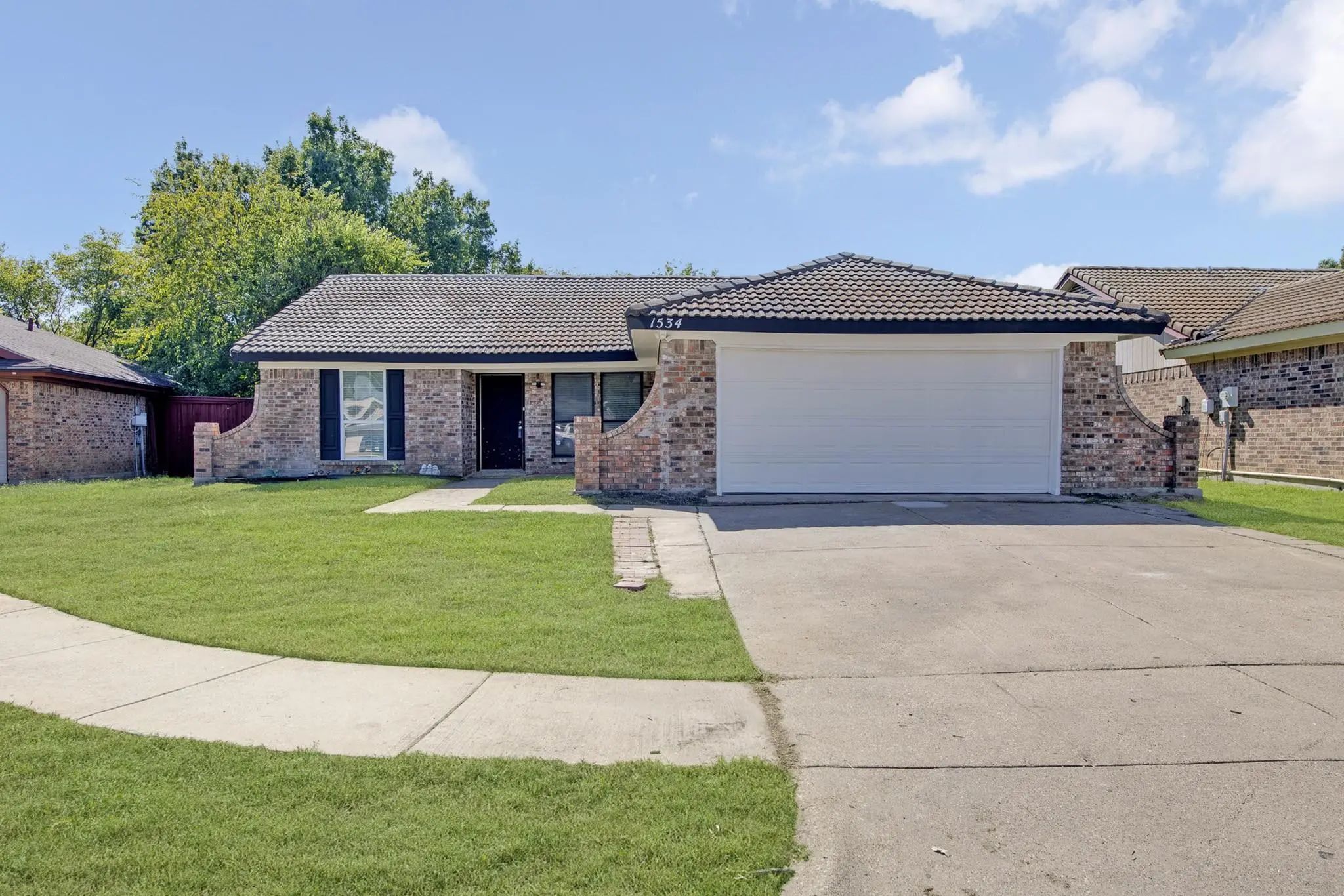 Photo of Listing #21418656