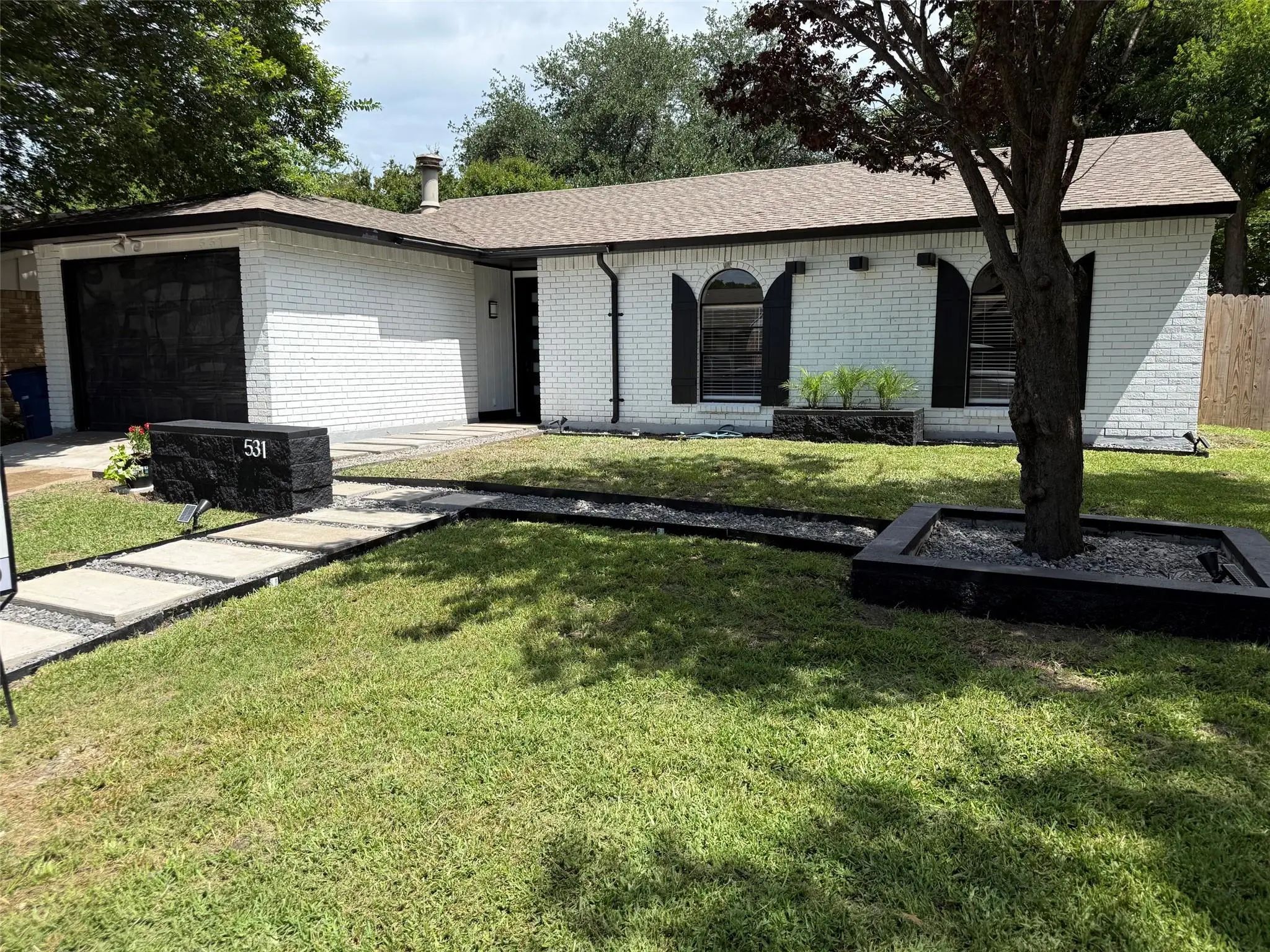 Photo of Listing #21418901