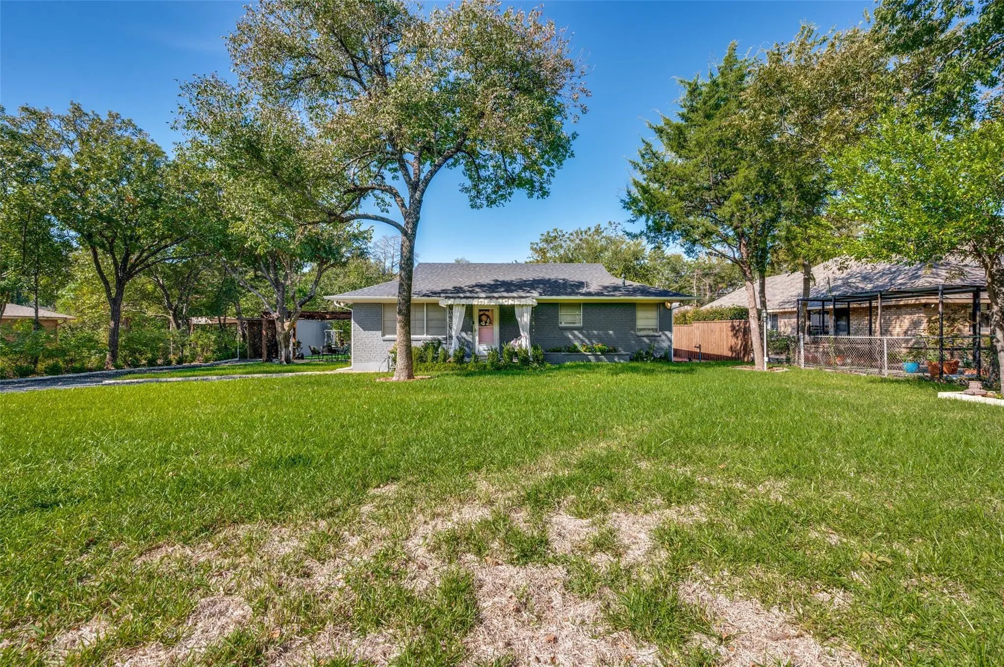 Photo of Listing #21420039