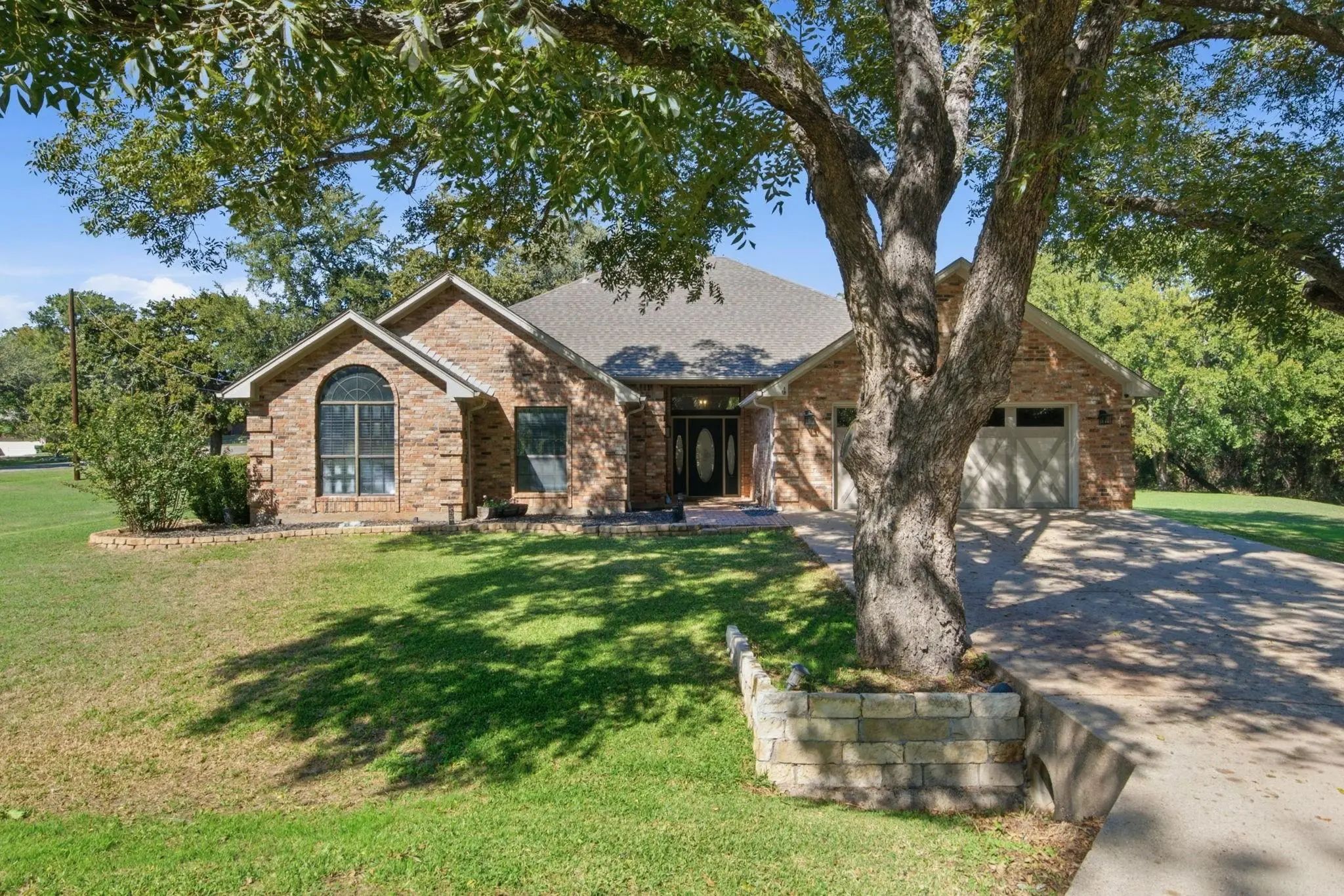 Photo of Listing #21420220
