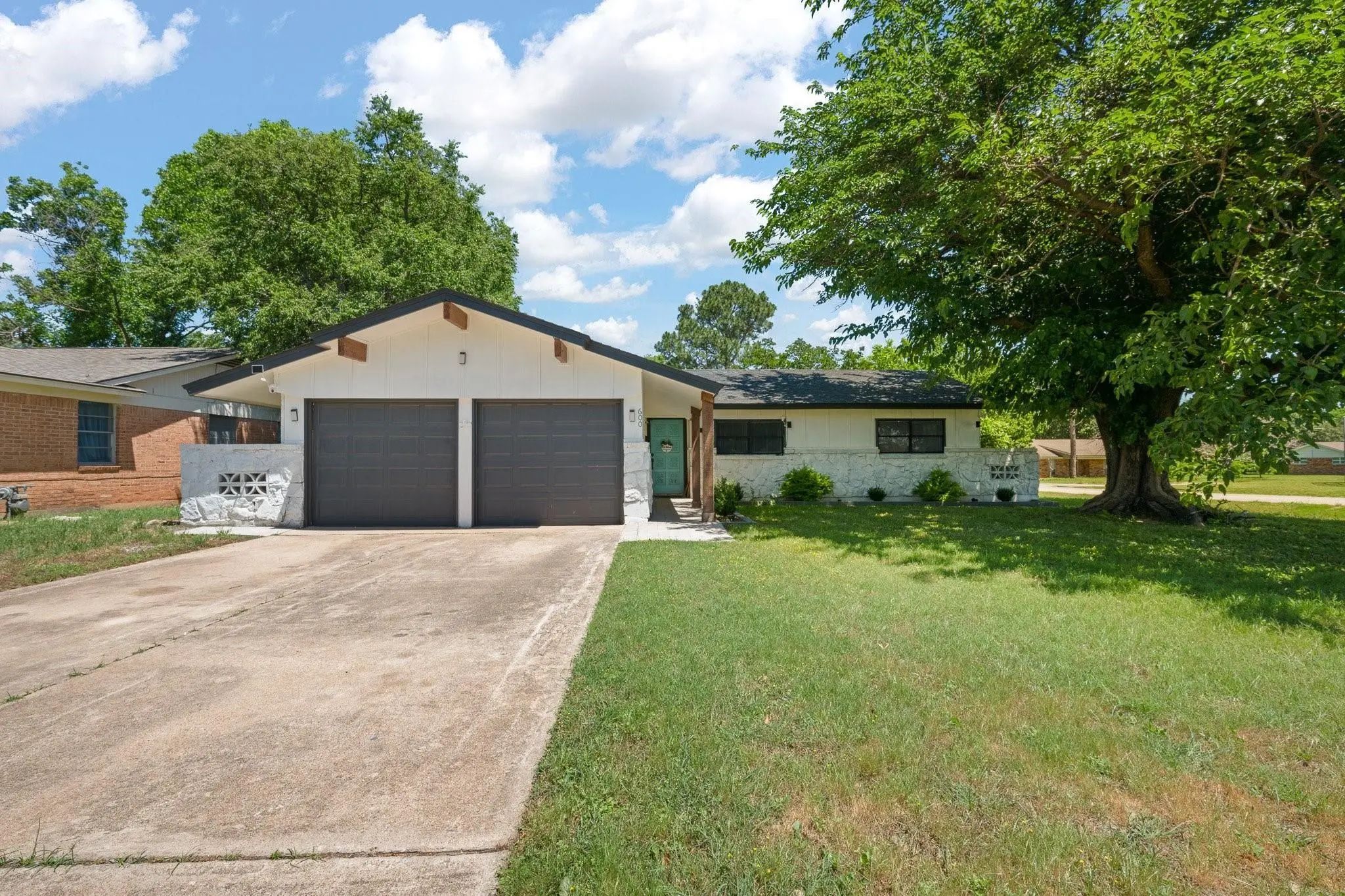 Photo of Listing #21420448