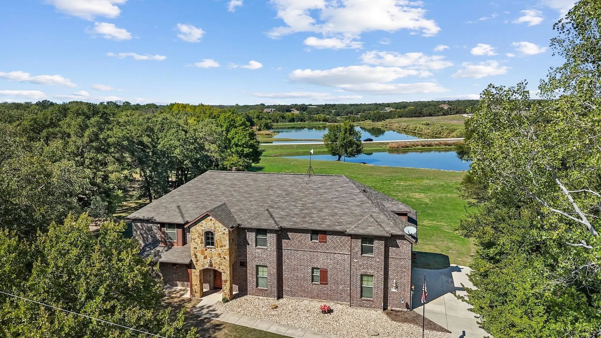 Photo of Listing #21420673