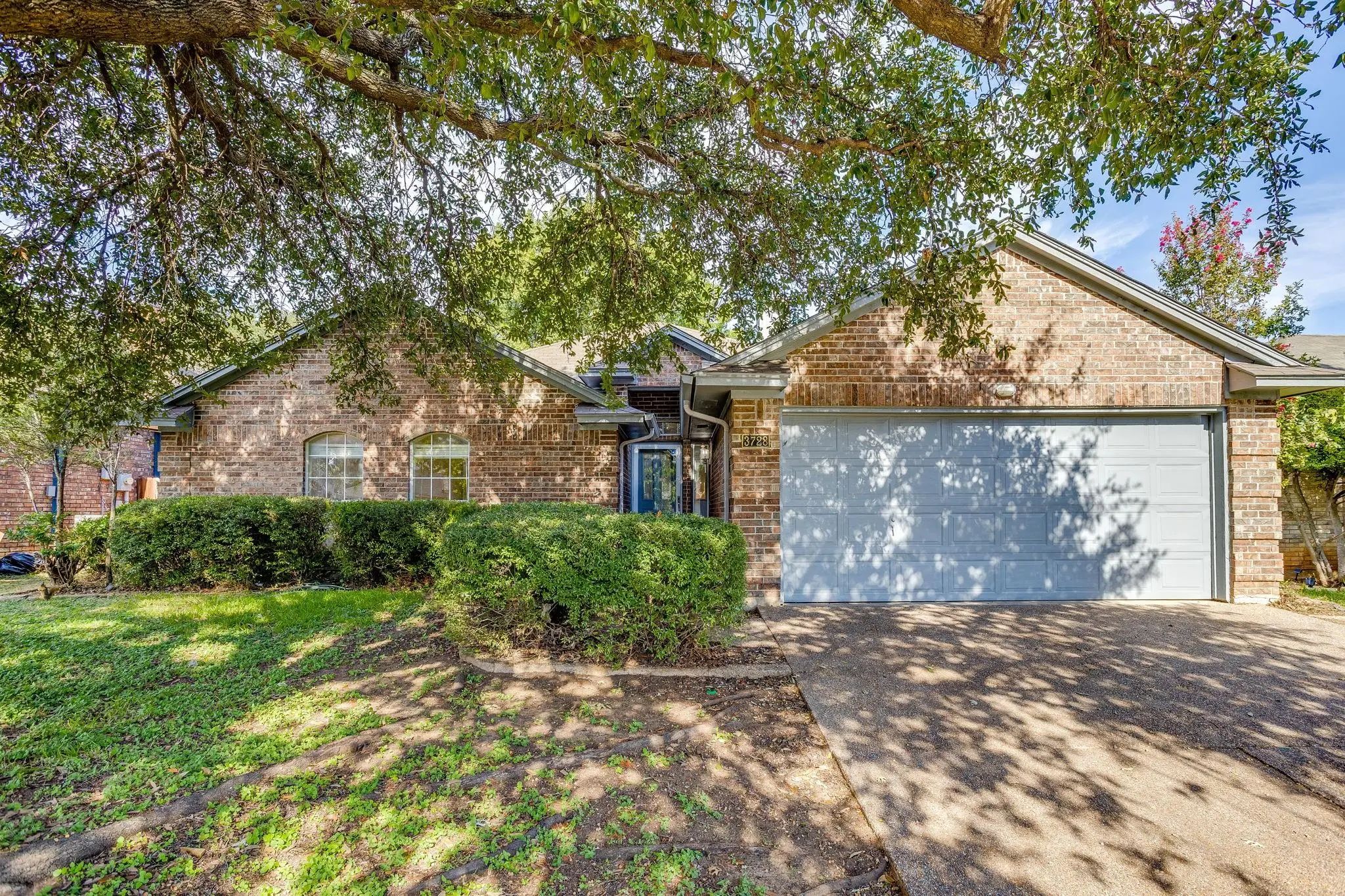 Photo of Listing #21422655