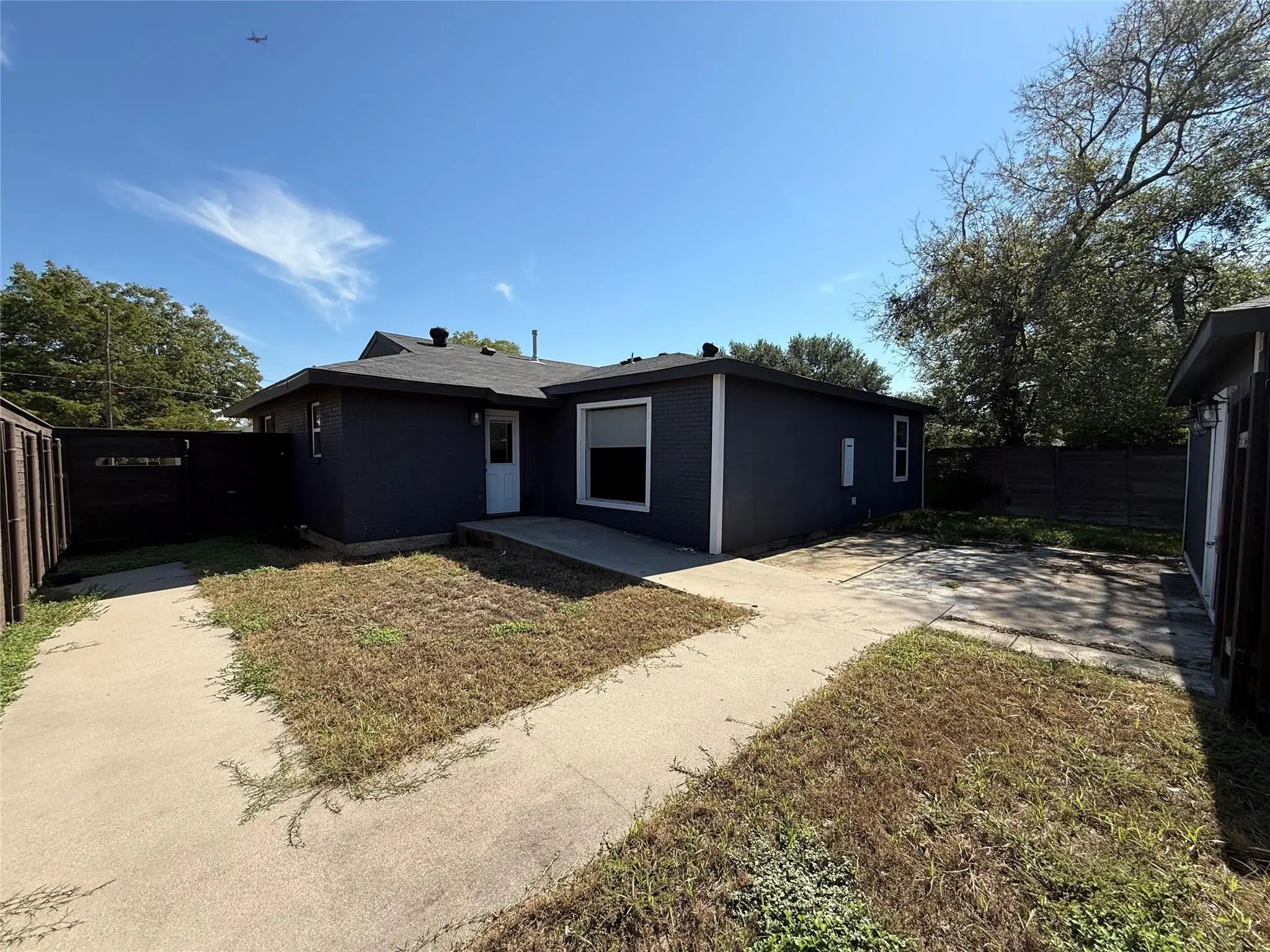 Photo of Listing #21422728