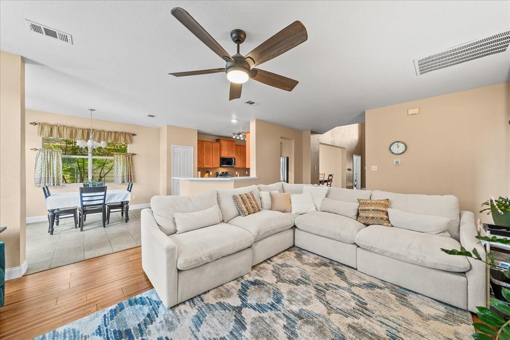 Photo of Listing #20904480