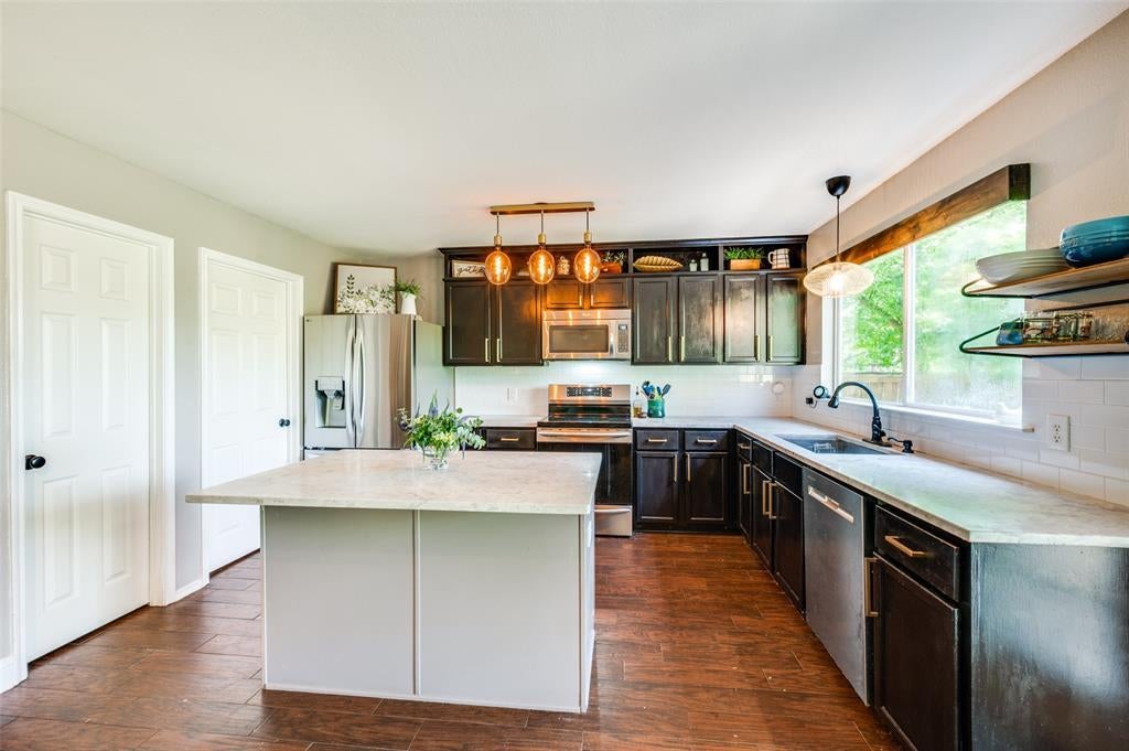 Photo of Listing #20944945