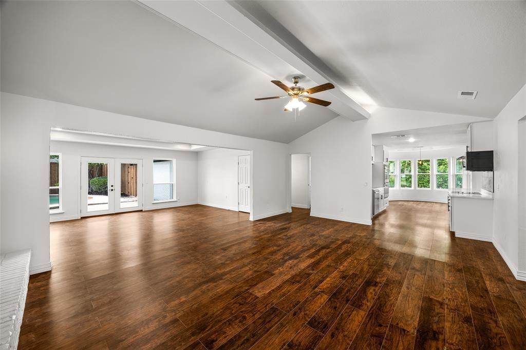 Photo of Listing #20948192