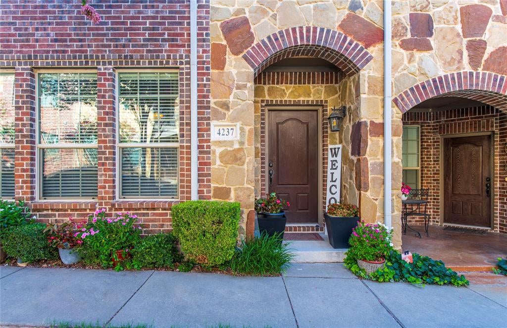 Photo of Listing #21007475