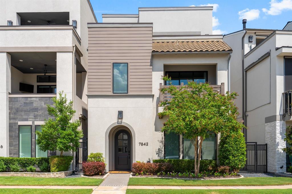 Photo of Listing #21029479