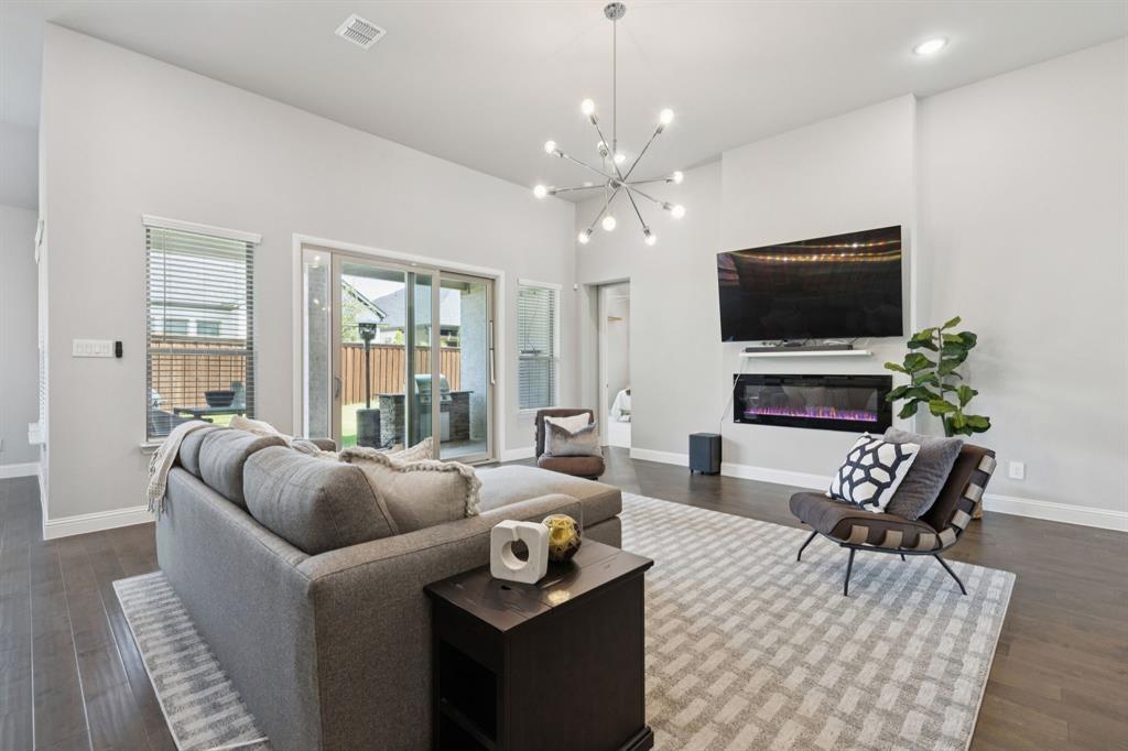 Photo of Listing #21037242