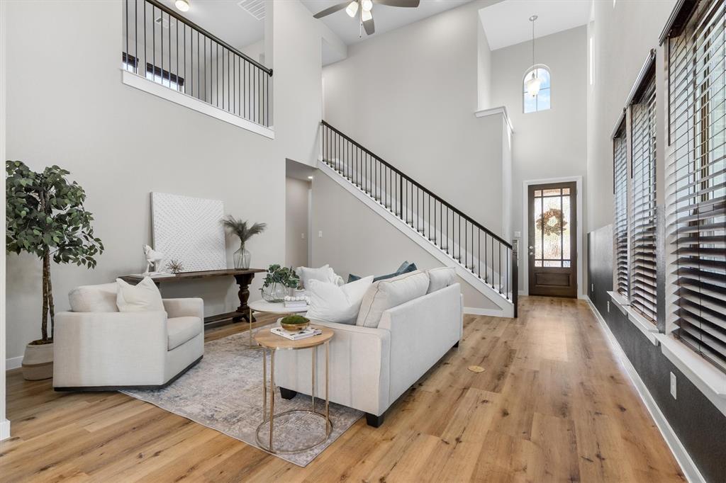 Photo of Listing #21041972