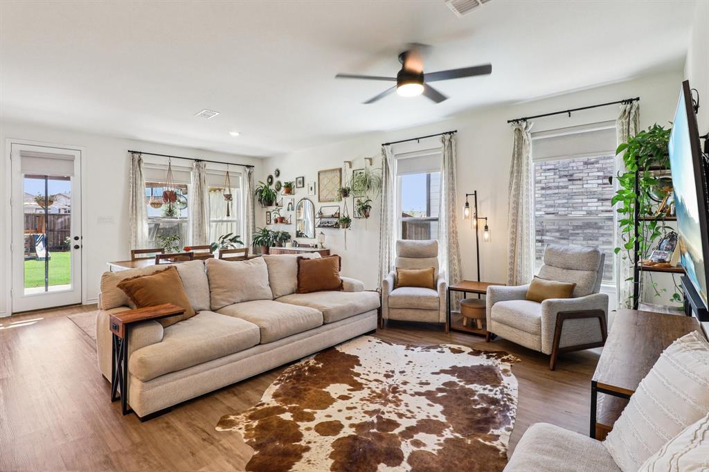 Photo of Listing #21049990