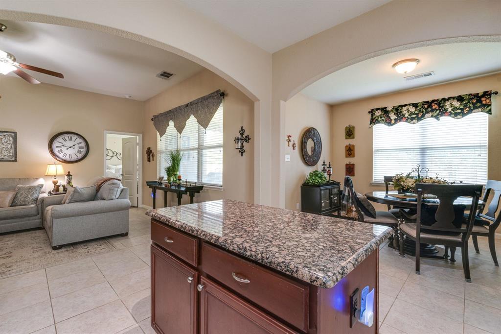 Photo of Listing #21076872