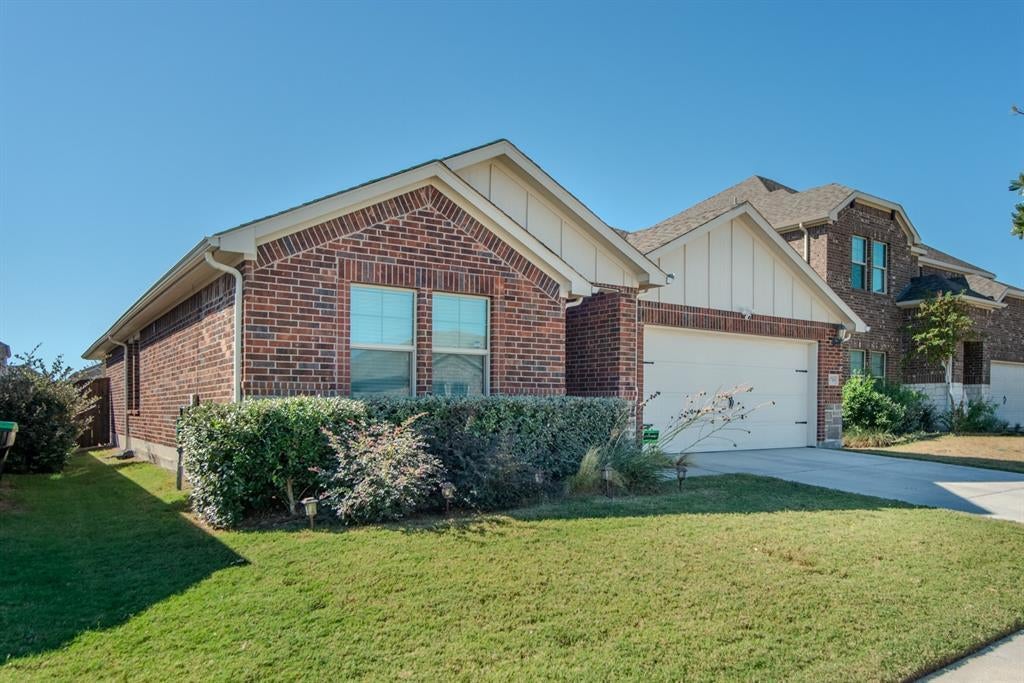 Photo of Listing #21093358