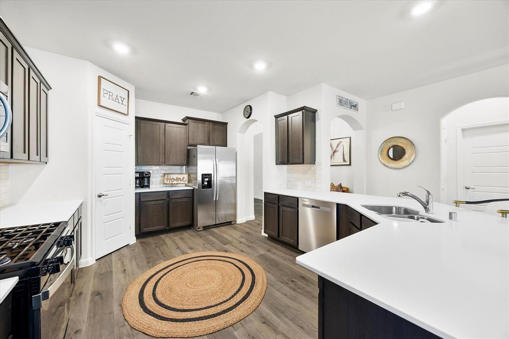 Photo of Listing #21133423