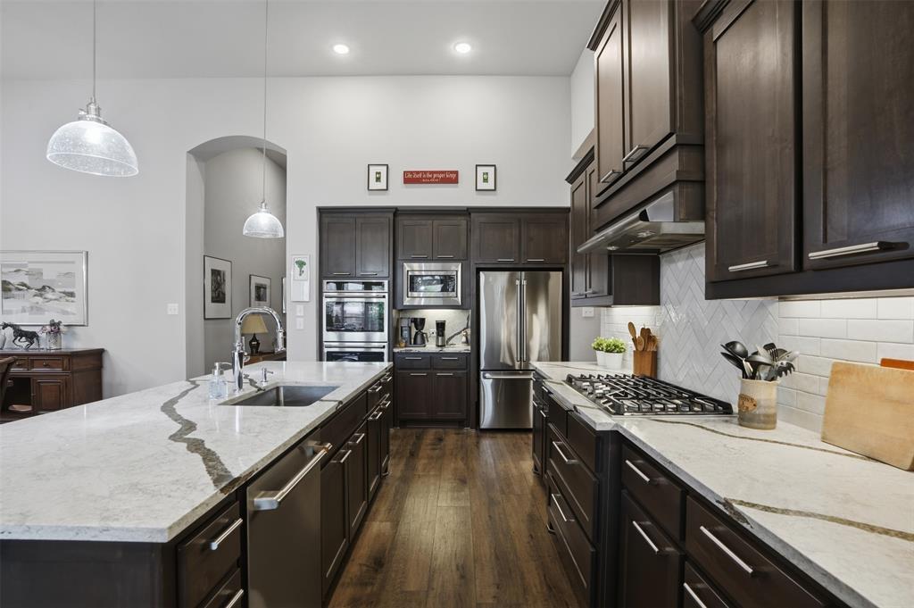 Photo of Listing #21135878