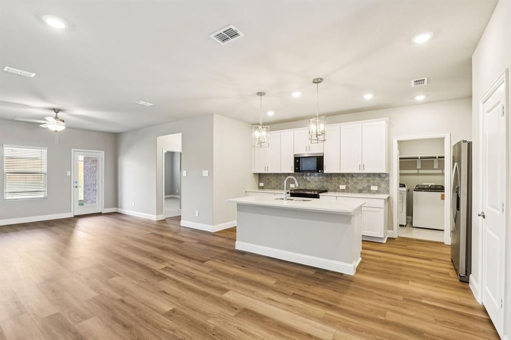 Photo of Listing #21153575