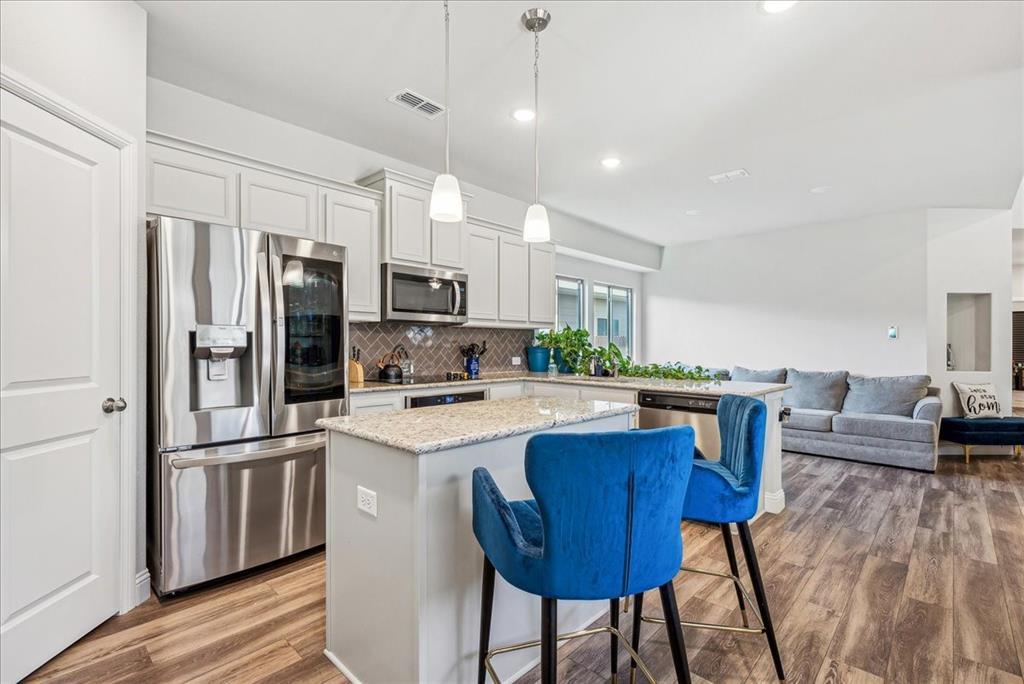 Photo of Listing #21155383