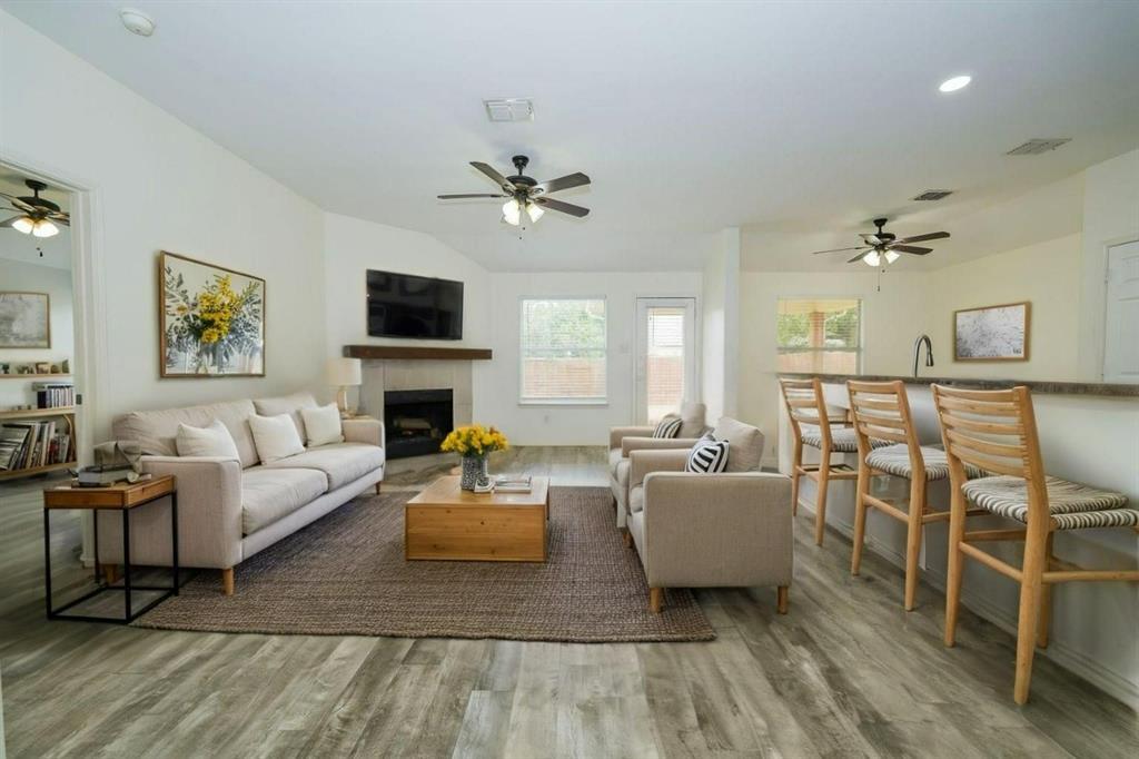 Photo of Listing #21058157