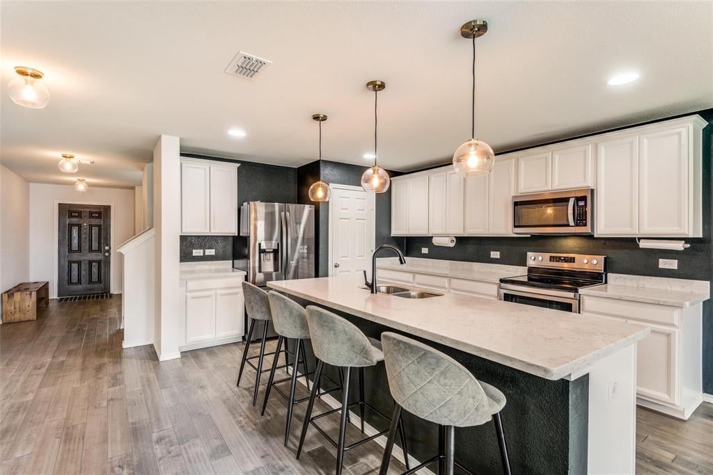 Photo of Listing #21074708