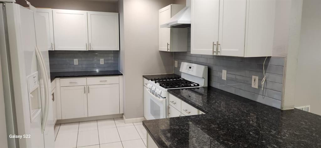 Photo of Listing #21121337