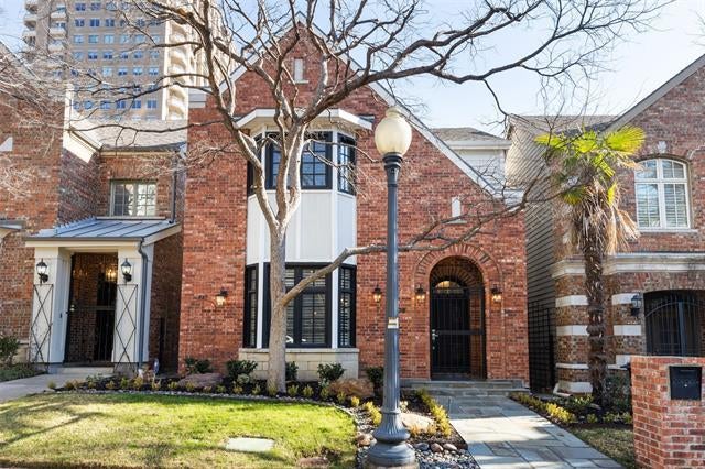 2908 N Pearl Street, Dallas