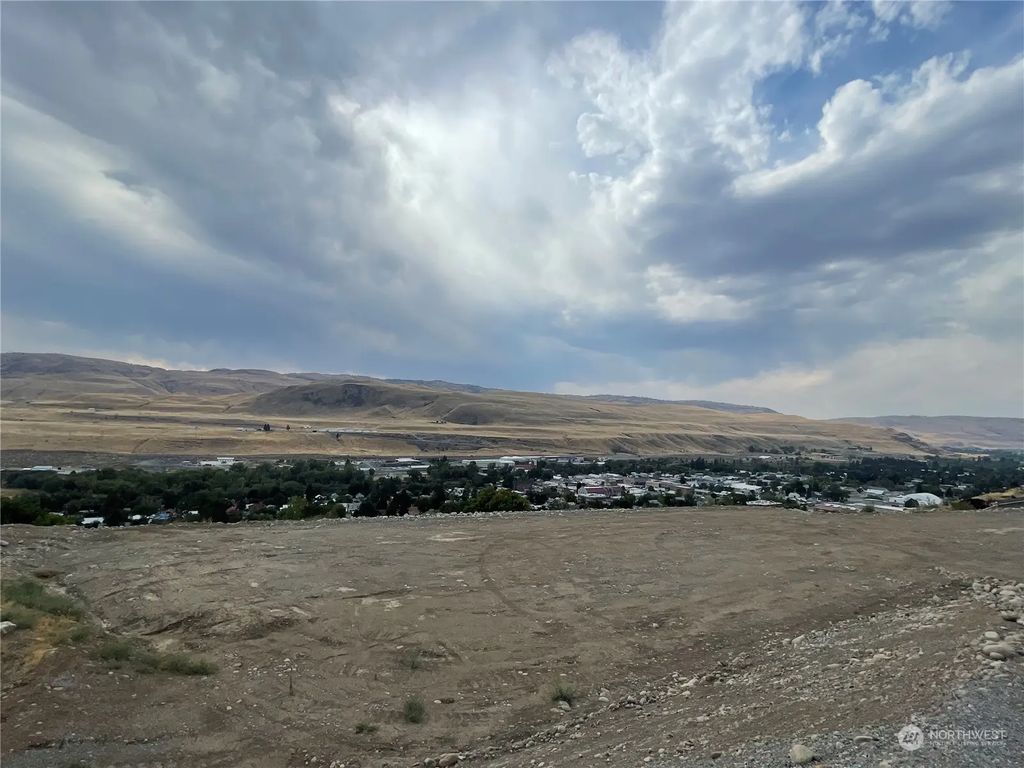 9 Parks Drive, Okanogan