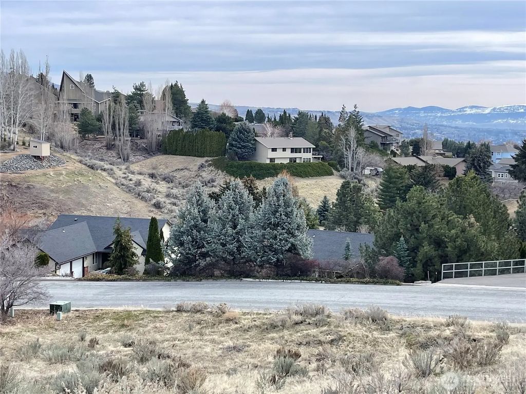 236 Stoneybrook Lane, Wenatchee